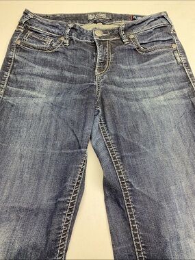 Silver Jeans Women's Faded Blue Bootcut Jeans